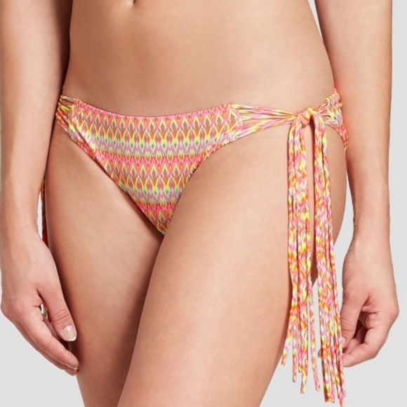 Shade & Shore Other - Shade & Shore Sun Coast Cheeky Tassel Bikini-Pink Chrevron Small & 34C NWOT